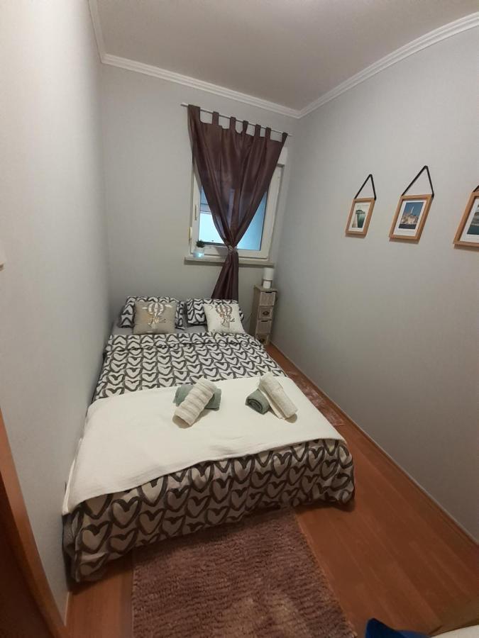 Lola apartmani Rovigno Esterno foto