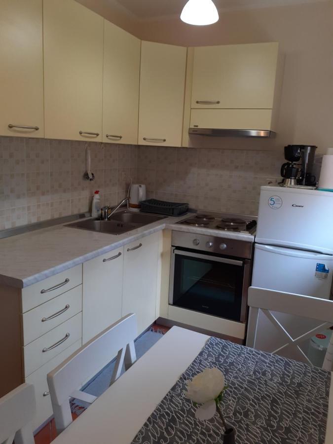 Lola apartmani Rovigno Esterno foto